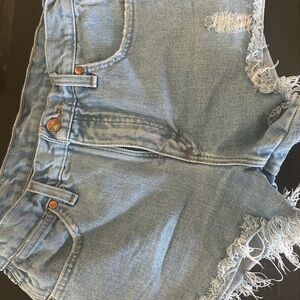 Women’s wrangler Jean shorts cut offs 28